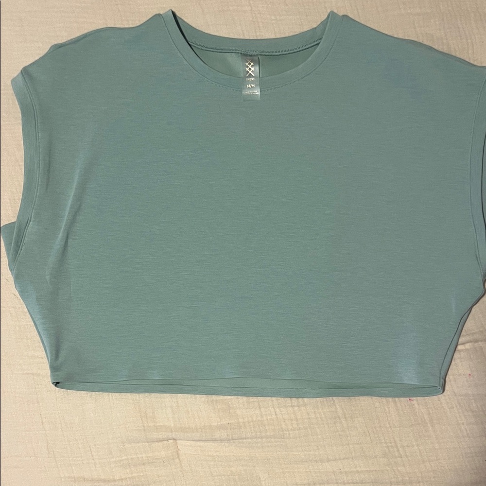 Rhone Women's Sleeveless Top in Teal